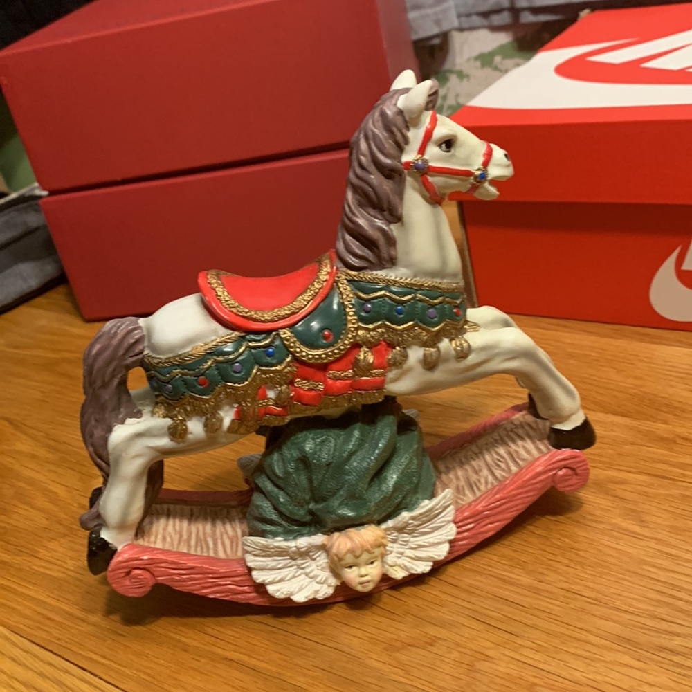 3 Vintage Rocking Horses - Picture 5 of 11
